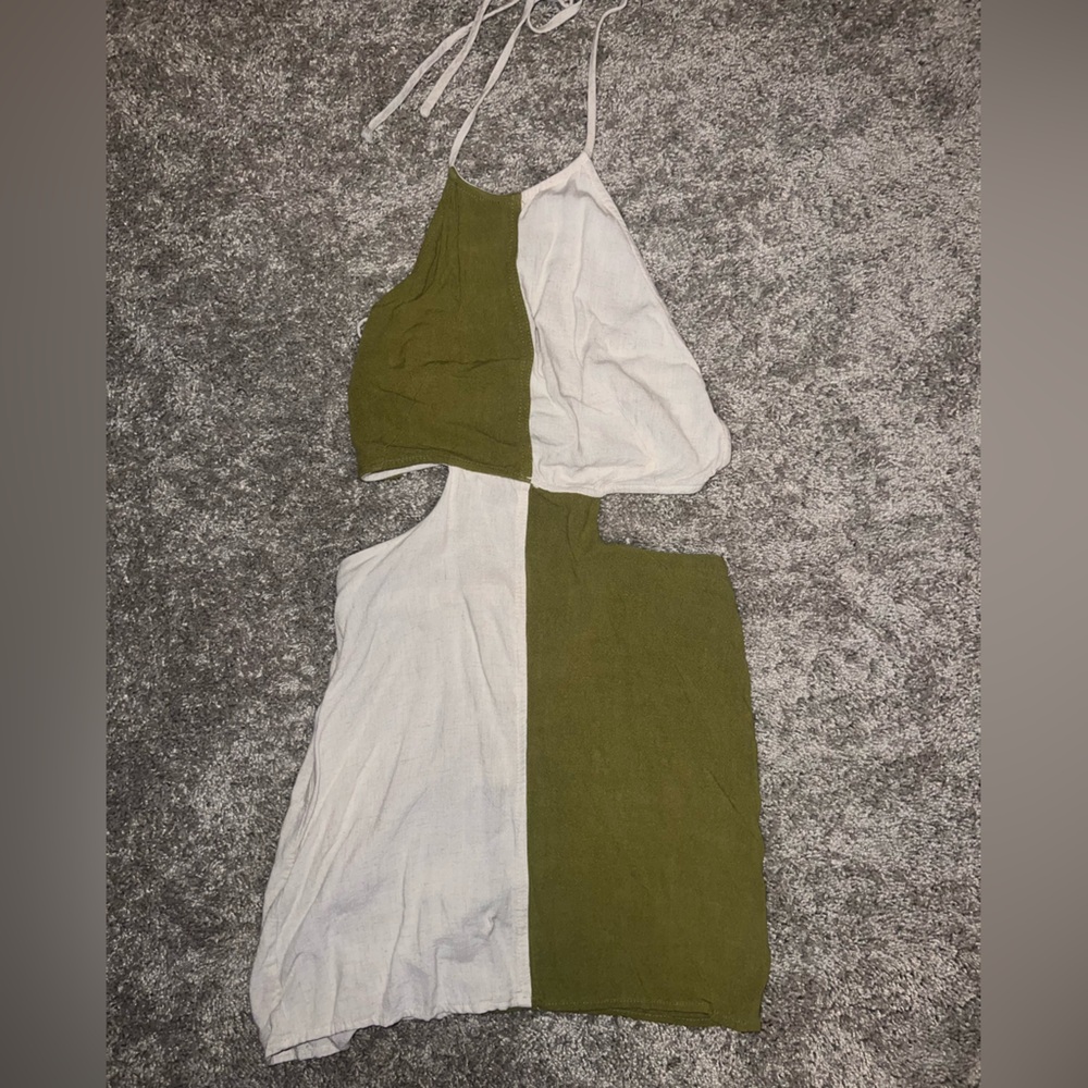 Open back color blocked dress